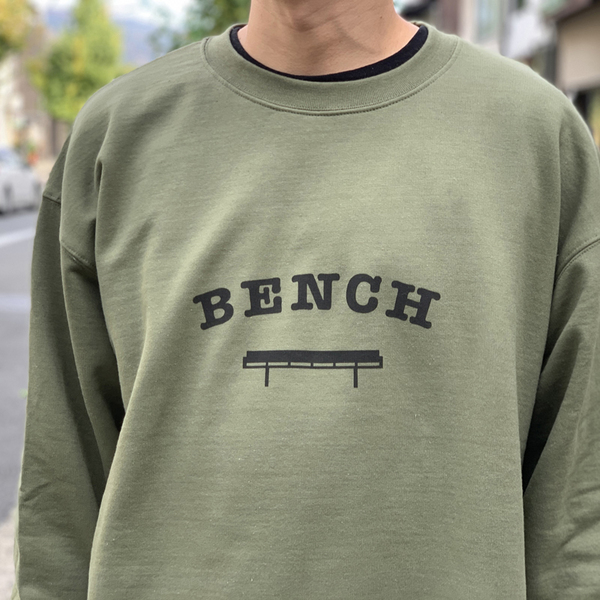 BENCH120222.jpg