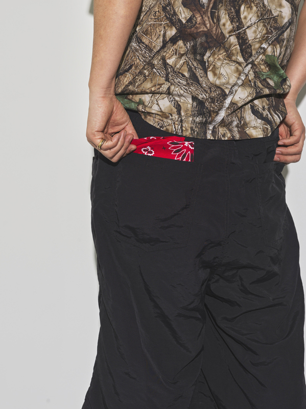 BAGGY2025050162.jpg