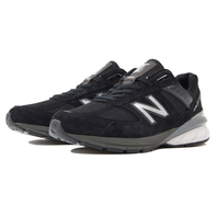 NEW BALANCE のアイテムが入荷しました。