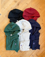 CHAMPION のアイテムが入荷しました。