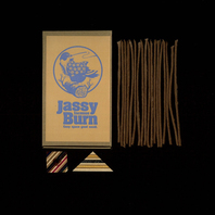 Jassy Burn のアイテムが入荷しました。