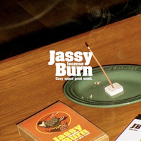 Jassy Burn のアイテムが入荷しました。