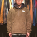 ＴＨＥ　ＮＯＲＴＨ　ＦＡＣＥ　／　ＣＡＭＰＳＨＩＲＥ　ＰＵＬＬＯＶＥＲ　（ＢＵＲＮＴ　ＯＬＩＶＥ　ＧＲＥＥＮ）