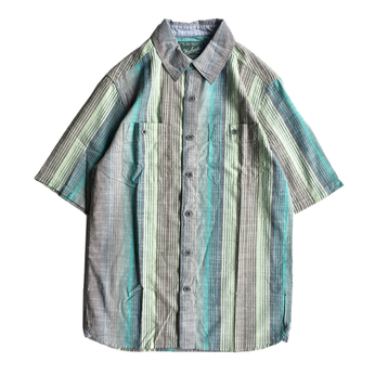 ＷＯＯＬＲＩＣＨ　／　ＳＴＲＩＰＥ　Ｓ／Ｓ　ＳＨＩＲＴ　（ＧＲＥＥＮ）