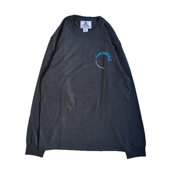 ＮＯＴＨＩＮ’　ＳＰＥＣＩＡＬ　／　ＶＥＲＹ　ＮＥＣＥＳＳＡＲＹ　ＬＳ　ＴＥＥ　（ＢＬＡＣＫ）