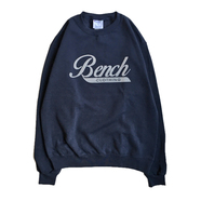 BENCH / LOGO CREW NECK (NAVY)