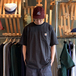 ＣＡＲＨＡＲＴＴ　ＵＳＡ　／　ＢＯＲＤＥＲ　ＰＯＣＫＥＴ　ＴＥＥ　（ＢＬＡＣＫ）