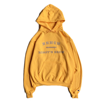 ＢＥＮＣＨ　／　ＣＯＬＬＥＧＥ　ＬＯＧＯ　ＨＯＯＤＹ　（ＹＥＬＬＯＷ）