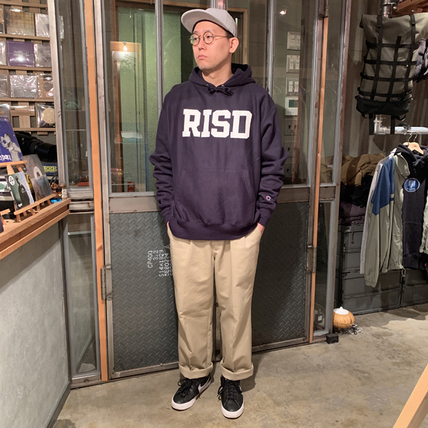 ONLINE SHOP：RISD(Rhode Island School of Design) / LOGO HOODIE