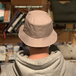 ＮＯＴＨＩＮ’　ＳＰＥＣＩＡＬ　／　ＦＬＹ　ＦＩＳＨ　ＨＡＴ　（ＫＨＡＫＩ）