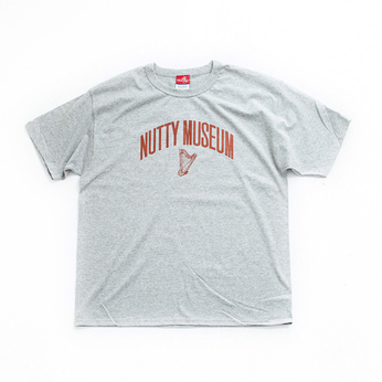 ｎｕｔｔｙｃｌｏｔｈｉｎｇ　／　ＮＵＴＴＹ　ＭＵＳＥＵＭ　Ｔ－ＳＨＩＲＴ　（ＧＲＥＹ）