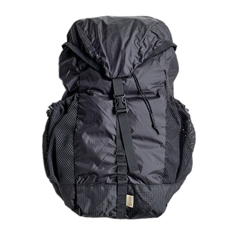 ＥＱＵＩＮＯＸ　／　Ｐａｒｕｌａ　Ｕｌｔｒａｌｉｔｅ　Ｄａｙｐａｃｋ　（ＢＬＡＣＫ）