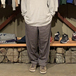 ＵＮＣＯＭＭＯＮ　ＴＨＲＥＡＤＳ　／　Ｃｈｅｆ　Ｐａｎｔｓ　（ＧＲＥＹ）