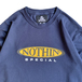 ＮＯＴＨＩＮ’　ＳＰＥＣＩＡＬ　／　ＭＯＴＥＬ　ＳＩＧＮ　ＬＳ　ＴＥＥ　（Ｄａｒｋ　Ｎａｖｙ）