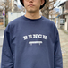 ＢＥＮＣＨ　／　ＣＯＬＬＥＧＥ　ＬＯＧＯ　ＣＲＥＷ　ＮＥＣＫ　（ＮＡＶＹ）