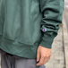 ＣＨＡＭＰＩＯＮ　ＵＳＡ　／　ＲＥＶＥＲＳＥ　ＷＥＡＶＥ　ＣＲＥＷ　ＮＥＣＫ　（ＤＡＲＫ　ＧＲＥＥＮ）