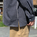 ｍｏｄＡＳ　／　Ｎｏ　ｃｏｌｌａｒ　Ｆｉｓｈｅｒｍａｎ　Ｐｏｃｋｅｔ　ＬＳ　Ｓｈｉｒｔ　（Ｗｉｄｅ　ｓｔｒｉｐｅ）