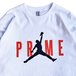 ＰＲＩＭＥ　ＰＩＺＺＡ　／　ＪＵＭＰＭＡＮ　ＬＳ　ＴＥＥ　（ＷＨＩＴＥ）