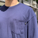 ＮＯＴＨＩＮ’　ＳＰＥＣＩＡＬ　／　ＶＩＢＥＳ　ＰＯＣＫＥＴ　ＬＳ　ＴＥＥ　（Ｎａｖｙ）