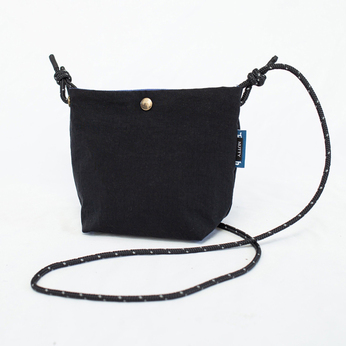 ｎｕｔｔｙｃｌｏｔｈｉｎｇ　×　Ｂｌｕｅ　Ｌａｂ　／　Ｄａｉｌｙ　Ｐｏｔ　Ｐｏｕｃｈ