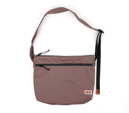 LASER BARCELONA / MONTSENY SACOCHE BAG (BROWN)