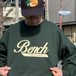 ＢＥＮＣＨ　／　Ｃｏｆｅｅ　ｌｏｇｏ　ｃｒｅｗｎｅｃｋ　（Ｇｒｅｅｎ）