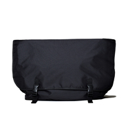 PACKING / TRAIL MESSENGER BAG (Black)