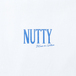 ｎｕｔｔｙｃｌｏｔｈｉｎｇ　／　ＢＬＵＥ　ＩＮ　ＧＲＥＥＮ　Ｔｅｅ　（Ｗｈｉｔｅ）