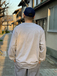ＢＥＮＣＨ　／　Ｂｅｅ　Ｌｏｇｏ　Ｅｍｂｒｏｉｄｅｒｙ　ＬＳ　Ｔｅｅ　（Ｇｒｅｙ）