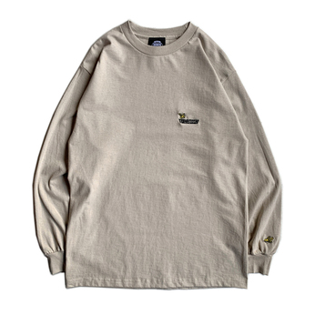 ＢＥＮＣＨ　／　Ｂｅｅ　Ｌｏｇｏ　Ｅｍｂｒｏｉｄｅｒｙ　ＬＳ　Ｔｅｅ　（Ｓａｎｄ）