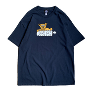BENCH / Glow pUp Tee (Navy)
