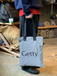 Ｇｅｔｔｙ　Ｃｅｎｔｅｒ　Ｍｕｓｅｕｍ　／　Ｌ．Ａ．　Ｇｒａｆｆｉｔｉ　Ｂｌａｃｋ　Ｂｏｏｋ　Ｒｅｆｌｅｃｔｉｖｅ　Ｒｅｖｅｒｓｉｂｌｅ　Ｂａｇ